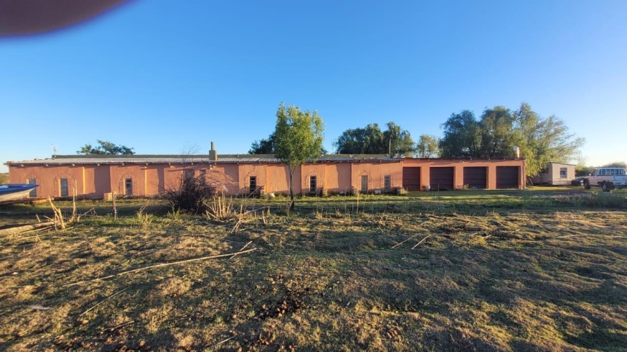 13 Bedroom Property for Sale in Shannon Free State